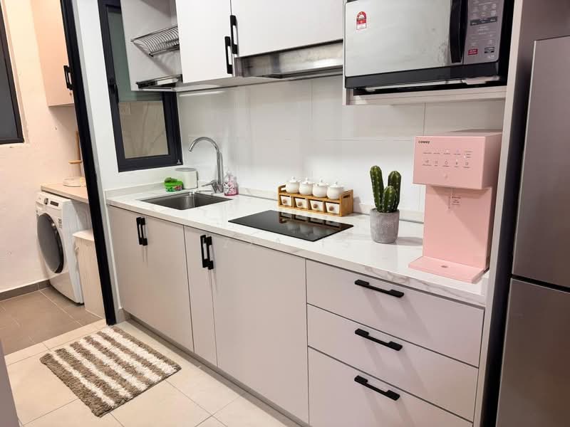 Service Residence for Rent at Maya Bay Residences @ Gamuda Cove - Izza Is - Kitchen - PropertyGuru.com.my