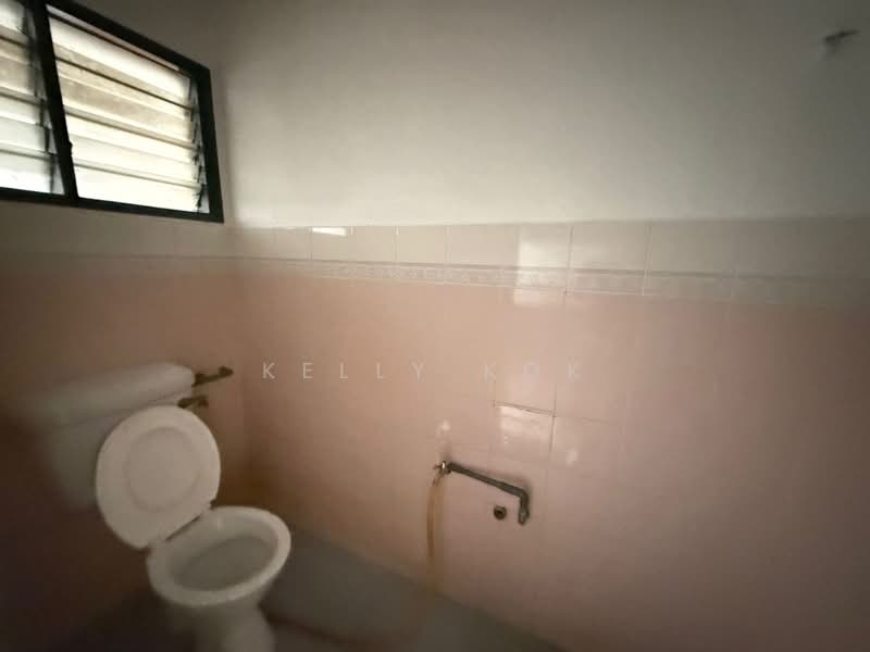 Terraced House for Sale in Bandar Country Homes (Rawang) - Poh Kwen Kok - Bathroom - PropertyGuru.com.my