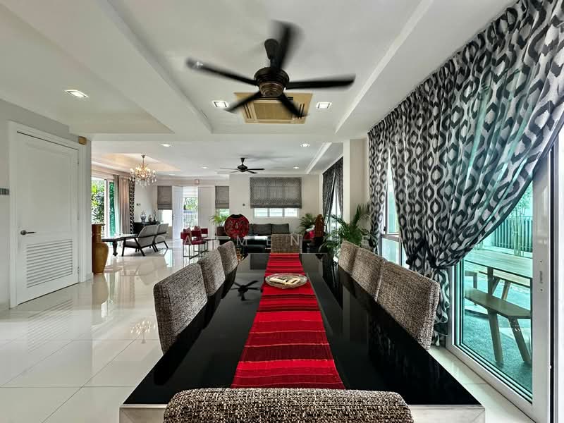Bungalow for Sale in Putra Heights (Subang Jaya) - Carmen Lee - Dining Room - PropertyGuru.com.my