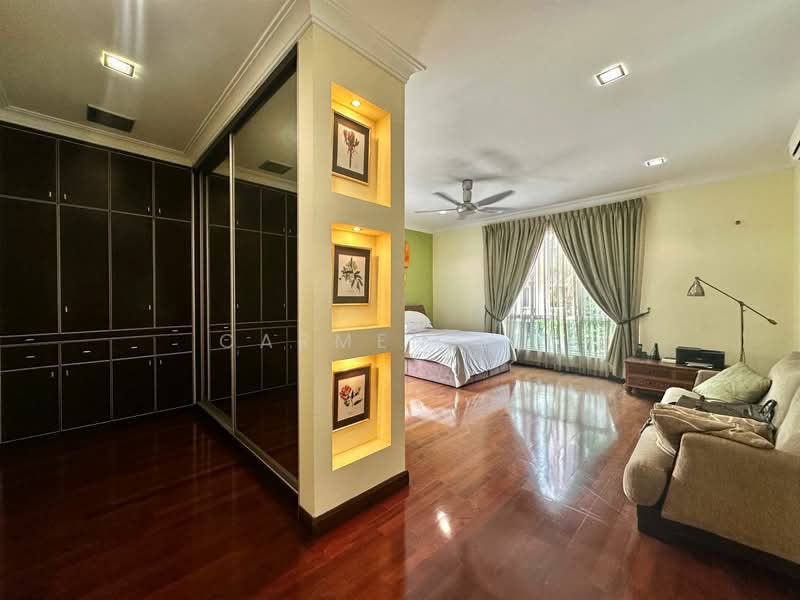 Bungalow for Sale in Putra Heights (Subang Jaya) - Carmen Lee - Bedroom - PropertyGuru.com.my
