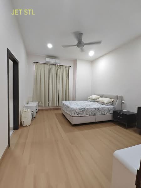 2-storey Terraced House for Sale in Setia Indah 9 (Setia Alam) - Daniel Kok - Bedroom - PropertyGuru.com.my