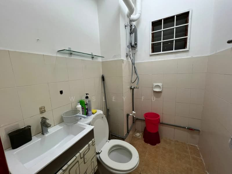 Apartment for Sale at Vista Impiana - Wesley Fu - Bathroom - PropertyGuru.com.my