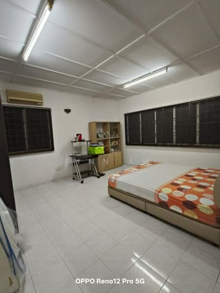 2-storey Terraced House for Sale in Taman Damai Jaya (Skudai) - Finn Aw - Bedroom - PropertyGuru.com.my