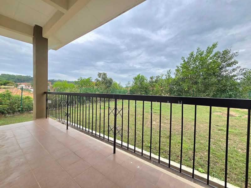 Bungalow for Sale in Sungai Merab (Dengkil) - Gudrotullah Ikhwan - Balcony - PropertyGuru.com.my