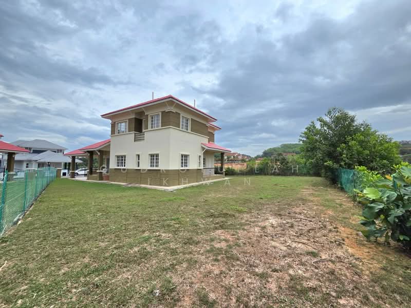 Bungalow for Sale in Sungai Merab (Dengkil) - Gudrotullah Ikhwan - Exterior - PropertyGuru.com.my