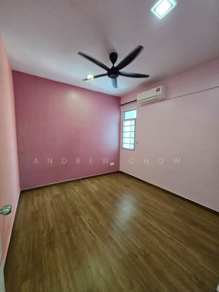 Apartment for Rent at The Rise Collection 3 - Andrew Chow - Bedroom - PropertyGuru.com.my