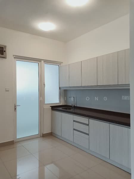 Servis Apartment untuk Dijual di Sentul Village - Frankie Ong - Kitchen - PropertyGuru.com.my