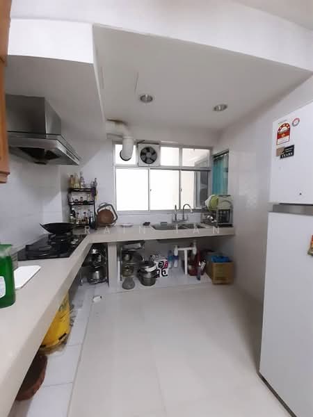 Condominium for Sale at Sri Lata @ Desa Petaling - Rain Tan - Kitchen - PropertyGuru.com.my