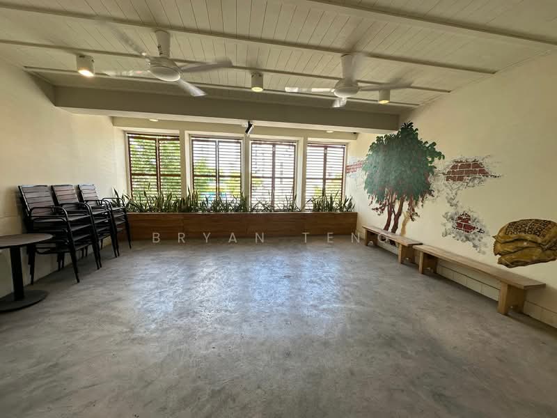 4 STOREY COMMERCIAL 6700 SF BUILDING MAIN ROAD RENT - 2