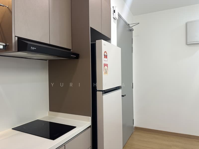 Service Residence for Rent at Maya Bay Residences @ Gamuda Cove - YURI HUSAIN - Kitchen - PropertyGuru.com.my