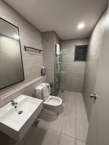 Service Residence for Rent at Maya Bay Residences @ Gamuda Cove - YURI HUSAIN - Bathroom - PropertyGuru.com.my