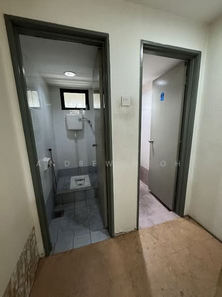 Office for Rent in Fraser Business Park (Kuala Lumpur) - Andrew Neoh - Bathroom - PropertyGuru.com.my