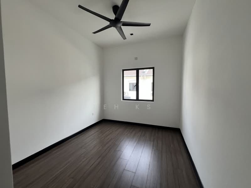 2-storey Terraced House for Rent in Bandar Bukit Raja (Klang) - Teh KS - Interior - PropertyGuru.com.my