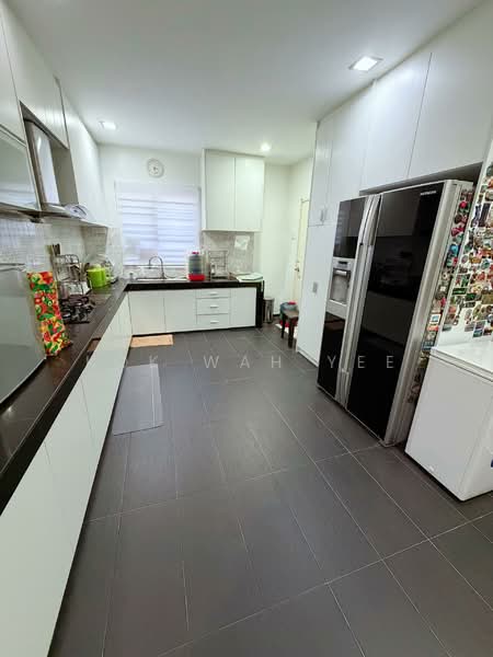 Semi-Detached House for Sale in Sungai Buloh (Selangor) - Kok Wah Yee - Kitchen - PropertyGuru.com.my