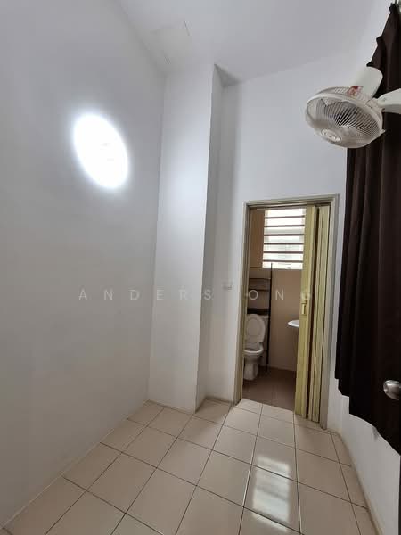 Semi-Detached House for Rent in Hijauan Hills (Simpang Ampat) - Anders Ong - Bathroom - PropertyGuru.com.my