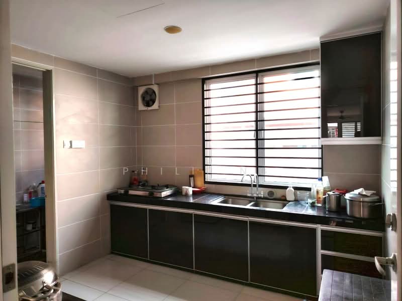Townhouse for Sale in Kajang (Selangor) - Philip Ng - Kitchen - PropertyGuru.com.my