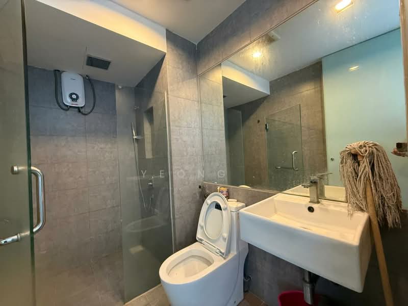 Service Residence for Rent at The Place @ Cyberjaya (Service Residence) - Yeong . - Bathroom - PropertyGuru.com.my