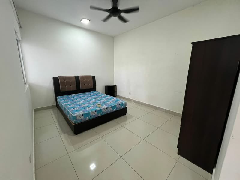 Cluster House for Sale in M Residence 2 (Rawang) - Kelvin . - Bedroom - PropertyGuru.com.my