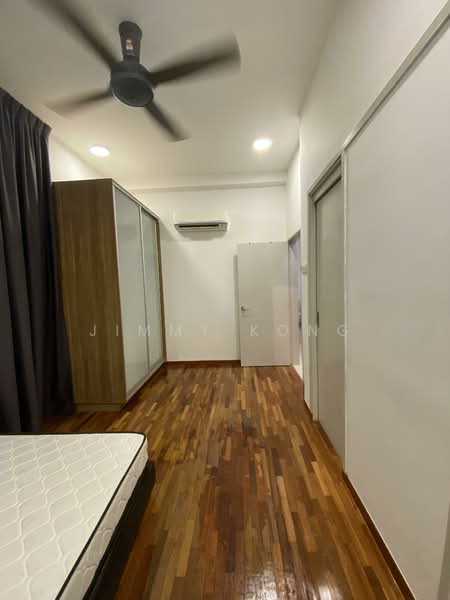 Servis Apartment untuk Disewa di Pacific Star - Jimmy Kong - Bedroom - PropertyGuru.com.my