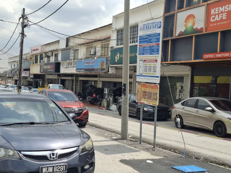 Shop for Rent in Petaling Jaya (Selangor) - FC Wong - Exterior - PropertyGuru.com.my