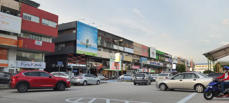 Shop for Rent in Petaling Jaya (Selangor) - FC Wong - Exterior - PropertyGuru.com.my