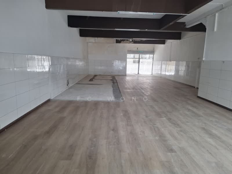 Shop for Rent in Petaling Jaya (Selangor) - FC Wong - Entrance - PropertyGuru.com.my