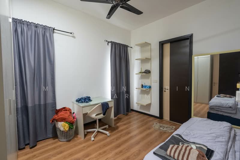 Semi-Detached House for Sale in Rawang (Selangor) - Mohd Yunos Bin A.Karim - Bedroom - PropertyGuru.com.my