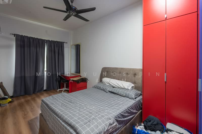 Semi-Detached House for Sale in Rawang (Selangor) - Mohd Yunos Bin A.Karim - Bedroom - PropertyGuru.com.my
