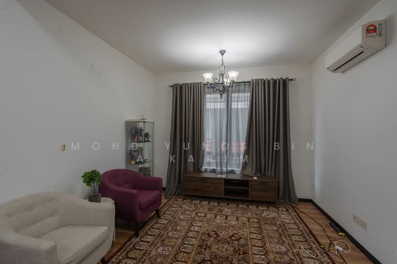 Semi-Detached House for Sale in Rawang (Selangor) - Mohd Yunos Bin A.Karim - Living Room - PropertyGuru.com.my