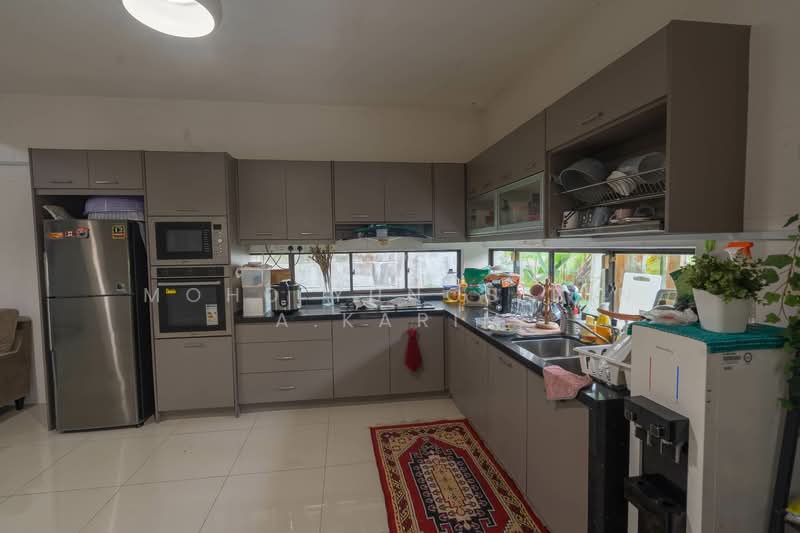 Semi-Detached House for Sale in Rawang (Selangor) - Mohd Yunos Bin A.Karim - Kitchen - PropertyGuru.com.my