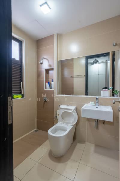 Semi-Detached House for Sale in Rawang (Selangor) - Mohd Yunos Bin A.Karim - Bathroom - PropertyGuru.com.my