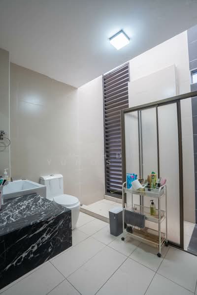 Semi-Detached House for Sale in Rawang (Selangor) - Mohd Yunos Bin A.Karim - Bathroom - PropertyGuru.com.my