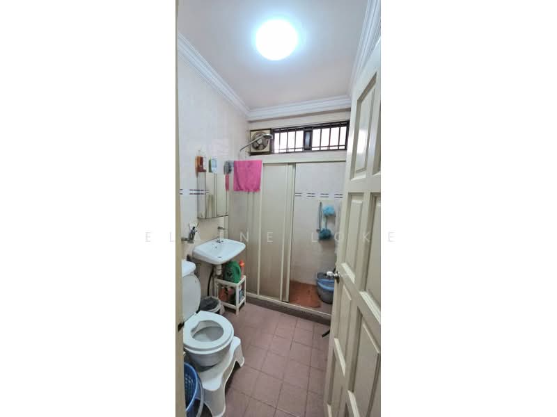 2.5-storey Terraced House for Sale in Taman Bukit Anggerik (Cheras) - Elaine Loke - Bathroom - PropertyGuru.com.my