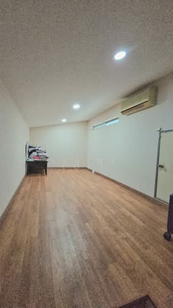 2.5-storey Terraced House for Sale in Taman Bukit Anggerik (Cheras) - Elaine Loke - Interior - PropertyGuru.com.my