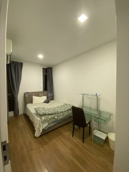 Kondominium untuk Disewa di Vivo Residential Suites - Jimmy Kong - Bedroom - PropertyGuru.com.my