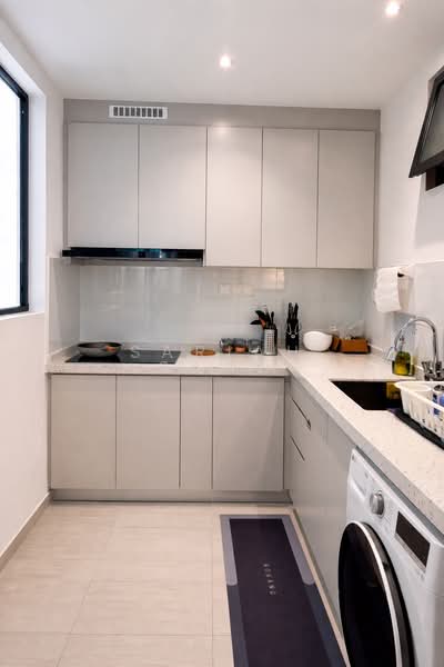 Service Residence for Rent at Sunway Belfield - Sariah Saad - Kitchen - PropertyGuru.com.my