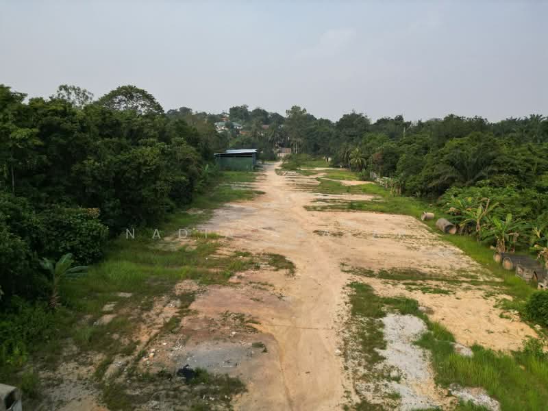 Industrial Land for Rent in Kampung Bahagia (Bangi) - Nadia Jaafar - Exterior - PropertyGuru.com.my