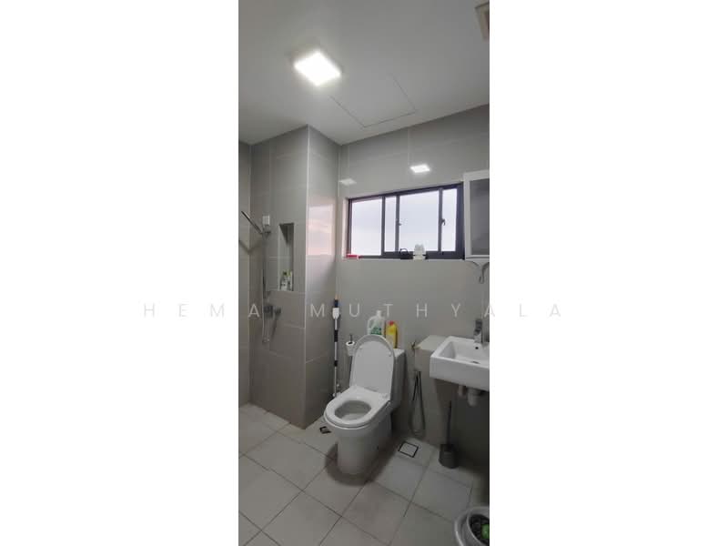 Condominium for Rent at Mirage By The Lake - Hema Muthyala - Bathroom - PropertyGuru.com.my