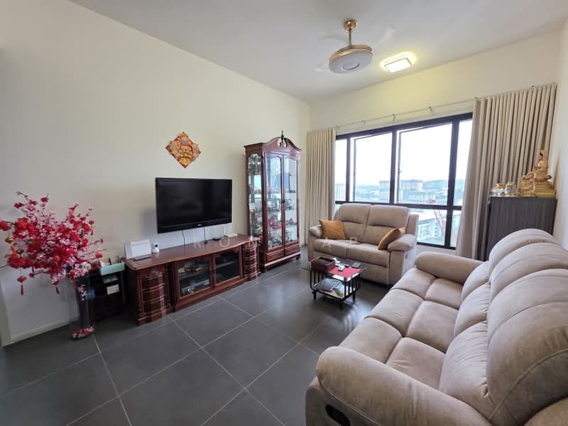 Service Residence for Sale at Ativo Suites @ Damansara Avenue - Ron Yap - Living Room - PropertyGuru.com.my