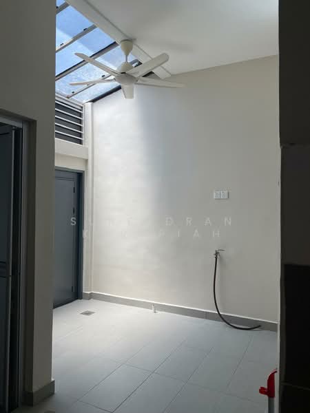 2-storey Terraced House for Sale in Setia Indah 9 (Setia Alam) - Surendran Karapiah - Interior - PropertyGuru.com.my