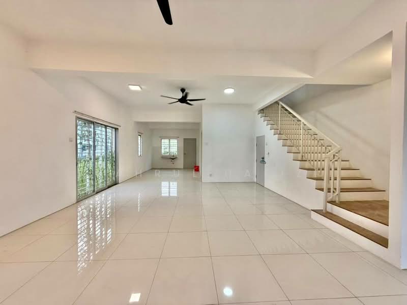Rumah Teres 2 Tingkat untuk Dijual di Dengkil (Selangor) - Shahrul Hafizi - PropertyGuru.com.my