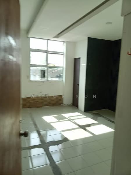 Shop / Office for Rent in Kuching (Sarawak) - Alice Kon - Interior - PropertyGuru.com.my