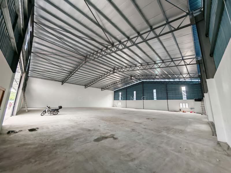 Factory for Rent in Kampung Baru Sungai Buloh (Sungai Buloh) - CK Tong - Interior - PropertyGuru.com.my