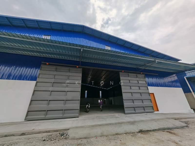Factory for Rent in Kampung Baru Sungai Buloh (Sungai Buloh) - CK Tong - Exterior - PropertyGuru.com.my