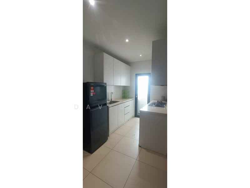 Servis Apartment untuk Dijual di Reizz Residence - David Tan - Kitchen - PropertyGuru.com.my
