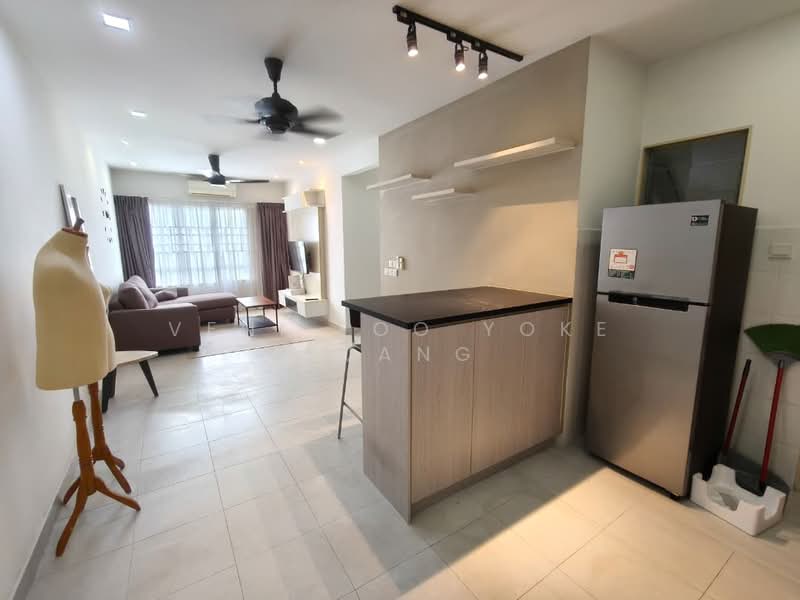 Pangsapuri untuk Disewa di Seri Intan Apartment - Veni Foo Yoke Fuang - Living Room - PropertyGuru.com.my