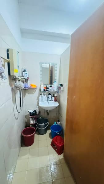 1-storey Terraced House for Sale in Taman Sri Tebrau (Johor Bahru) - Jeff Lee - Bathroom - PropertyGuru.com.my