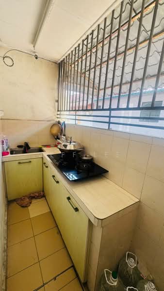 1-storey Terraced House for Sale in Taman Sri Tebrau (Johor Bahru) - Jeff Lee - Kitchen - PropertyGuru.com.my