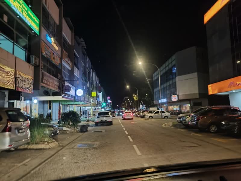Shop / Office untuk Disewa di Taman Tasik Damai (Sungai Besi) - Vivi Yap - Exterior - PropertyGuru.com.my