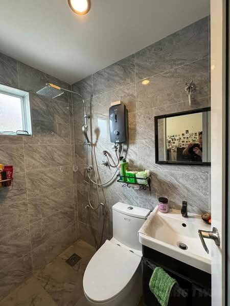 Rumah Teres 2 Tingkat untuk Dijual di Bandar Botanic (Klang) - Lucas Ng - Bathroom - PropertyGuru.com.my